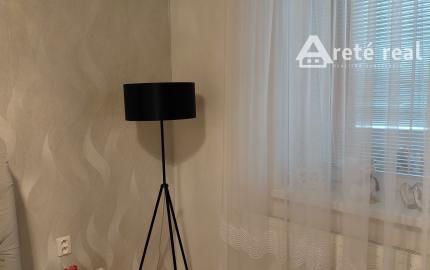 ARETÉ REAL- Predaj krásneho tehlového 2-izb bytu s veľkou výmerou, 2 loggie, murovaná pivnica, sídlisko Muškát v Pezinku