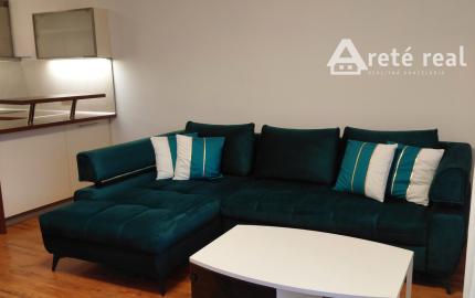 Areté real-prenájom slnečného 2 iz. bytu s balkónom, komorou, parkovacím státím, Slovenský Grob