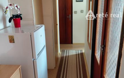 Areté real-prenájom slnečného 1izb. bytu s loggiou, pivnicou v Pezinku na sídlisku Sever