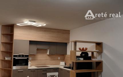 ARETÉ REAL- PRENÁJOM KRÁSNEHO 2 IZ.BYTU, JÉGÉHO ALEJ, LOGGIA,VNÚTORNÉ PARKOVACIE STÁTIE , ZARIADENÝ