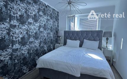 ARETÉ REAL - Predaj, svetlého, priestranného, kompletne zrekonštruovaného 3-izbového bytu s loggiou a pivnicou vo výbornej lokalite.