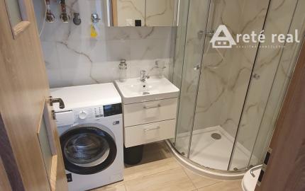 Areté real- Prenájom 2i bytu s predzáhradkou a parkovaním