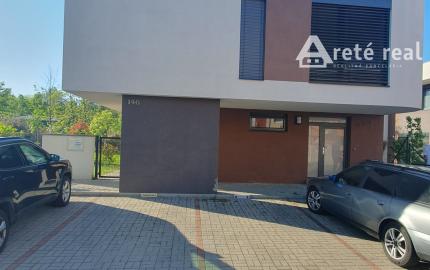 Areté real- Prenájom 2i bytu s predzáhradkou a parkovaním