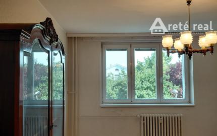 ARETÉ REAL- PREDAJ -TEHLOVÝ 4 IZB.BYT S TERASOU  PRIESTOR KDE SA RODIA KRÁSNÉ CHVÍLE S RODINOU, KÚSOK OD CENTRA MESTA PEZINOK