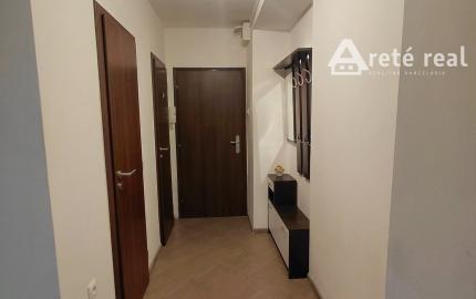 ARETÉ REAL-PREDAJ 2 IZBOVÉHO BYTU V PEZINKU, SLNEČNÝ, PRIESTRANNÝ, REKONŠTRUKCIA-CENTRUM