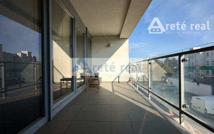 ARETÉ REAL - PRENÁJOM ZARIADENÉHO 3-IZBOVÉHO BYTU S PRIESTRANNOU LODŽIOU, PARKOVACÍM STÁTÍM,  ENERGIAMI, KTV, INTERNETOM, KLIMATIZÁCIOU, PEZINOK, ŠANCOVÁ