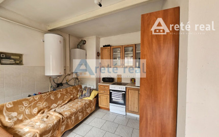 Areté real - Rezervované! Predaj veľmi pekného, zrekonštruovaného rodinného domu  vo výbornej lokalite v Pezinku, ul. Kupeckého