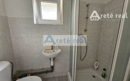 Areté real - Rezervované! Predaj veľmi pekného, zrekonštruovaného rodinného domu  vo výbornej lokalite v Pezinku, ul. Kupeckého