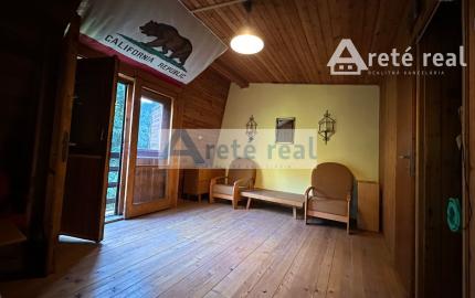 ARETÉ REAL – PREDAJ DVOCH REKREAČNÝCH CHÁT V RADOVEJ ZÁSTAVBE, LIMBACH, MEDVEDIE ÚDOLIE