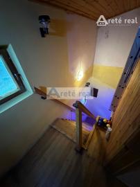 ARETÉ REAL – PREDAJ DVOCH REKREAČNÝCH CHÁT V RADOVEJ ZÁSTAVBE, LIMBACH, MEDVEDIE ÚDOLIE