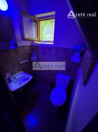 ARETÉ REAL – PREDAJ DVOCH REKREAČNÝCH CHÁT V RADOVEJ ZÁSTAVBE, LIMBACH, MEDVEDIE ÚDOLIE