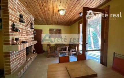 ARETÉ REAL – PREDAJ DVOCH REKREAČNÝCH CHÁT V RADOVEJ ZÁSTAVBE, LIMBACH, MEDVEDIE ÚDOLIE