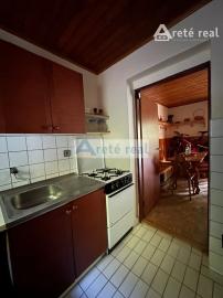 ARETÉ REAL – PREDAJ DVOCH REKREAČNÝCH CHÁT V RADOVEJ ZÁSTAVBE, LIMBACH, MEDVEDIE ÚDOLIE