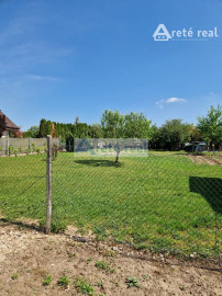 Areté real - Predaj pozemku na výstavbu rodinného domu v dobrej lokalite v obci Jablonec