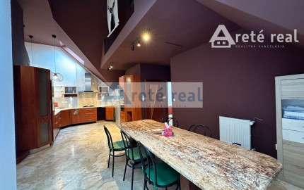 ARETÉ REAL - PREDAJ NÁDHERNÉHO 4-IZBOVÉHO BYTU V CENTRE MESTA, PEZINOK, JESENSKÉHO