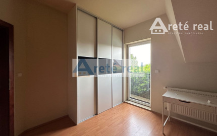 ARETÉ REAL - PREDAJ NÁDHERNÉHO 4-IZBOVÉHO BYTU V CENTRE MESTA, PEZINOK, JESENSKÉHO