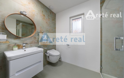 ARETÉ REAL - PREDAJ 2 RODINNÝCH DOMOV ZA CENU JEDNÉHO, SLOVENSKÝ GROB