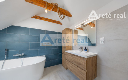 ARETÉ REAL - PREDAJ 2 RODINNÝCH DOMOV ZA CENU JEDNÉHO, SLOVENSKÝ GROB