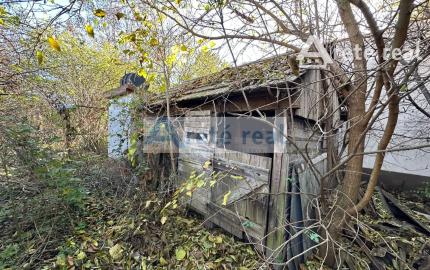 ARETÉ REAL - PREDAJ 3 STAVEBNÝCH POZEMKOV, KRÁĽOVÁ PRI SENCI, MALÝ KRMEŠ