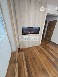 Areté real - Predaj nádherného, nadštandardného, výborne dispozične riešeného 3-izbového bytu s veľkorysou zimnou záhradou a terasou v dobrej lokalite v Slovenskom Grobe, Malý Raj