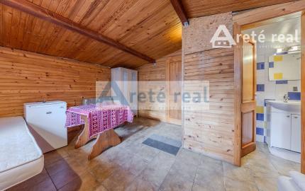 ARETÉ REAL – PREDAJ BUDOVY NA ŠPORTOVÉ A REKREAČNÉ ÚČELY S TROMA CHATKAMI, MODRA, HARMÓNIA