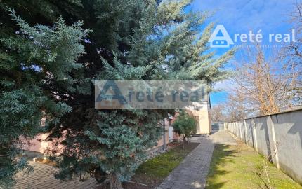 Areté real - Predaj samostatne stojaceho rodinného domu v pokojnej tichej lokalite v obci Nová Dedinka