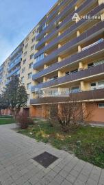 Areté real - Prenájom veľmi pekného, priestranného 2-izbového bytu s  loggiou, Malacky, ul. D. Skuteckého