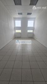 Areté real - Prenájom prevádzkových priestorov s parkovacím miestom vo výborne dostupnej lokalite v Pezinku, Šenkvická cesta, GAS CENTRUM