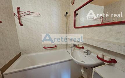 Areté real - Prenájom výborne dispozične riešeného 3,5-izbového bytu s loggiou v dobrej lokalite v Pezinku, ul. Svätoplukova