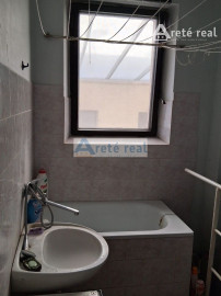 Areté real - Zľava! Predaj dvojgeneračného rodinného domu vhodného aj na podnikanie spojeného s bývaním v strategickej lokalite s prístupom priamo z hlavnej cesty v obci Viničné,