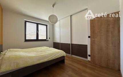ARETÉ REAL - PREDAJ NOVOSTAVBY 4-IZBOVÉHO RD V NOVEJ LOKALITE, ŠENKVICE, A. BEHUNKA