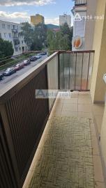 Areté real -Rezervované! Predaj výborne dispozične riešeného 3-izbového bytu s balkónom v dobrej lokalite v Pezinku, ul. Bystrická