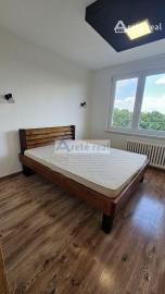 Areté real -Rezervované! Predaj výborne dispozične riešeného 3-izbového bytu s balkónom v dobrej lokalite v Pezinku, ul. Bystrická