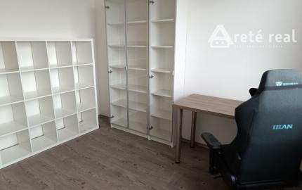 ARETÉ REAL-PRENÁJOM 4 IZ.BYTU V NOVOSTAVBE, VLASTNÉ PARKOVACIE MIESTO,PIVNICA,LOGGIA