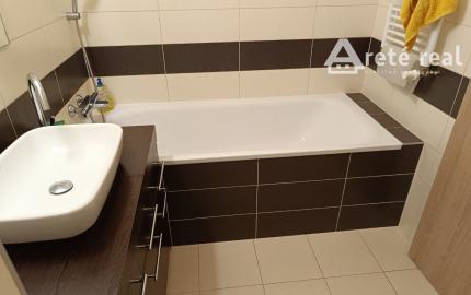 ARETÉ REAL-PRENÁJOM 4 IZ.BYTU V NOVOSTAVBE, VLASTNÉ PARKOVACIE MIESTO,PIVNICA,LOGGIA