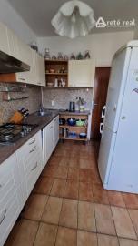 Areté real -  Prenájom veľmi pekného, priestranného 3- izbového bytu s parkovacím miestom v blízkosti centra Pezinka