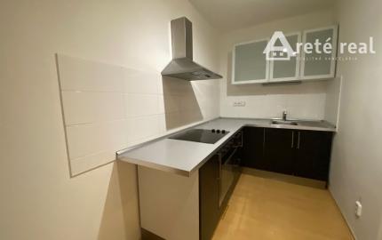 ARETÉ REAL - PRENÁJOM ČIASTOČNE ZARIADENÉHO 2-IZBOVÉHO BYTU V PRIAMOM CENTRE MESTA, PEZINOK, KOLLÁROVA