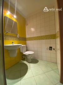 ARETÉ REAL - PRENÁJOM ČIASTOČNE ZARIADENÉHO 2-IZBOVÉHO BYTU V PRIAMOM CENTRE MESTA, PEZINOK, KOLLÁROVA