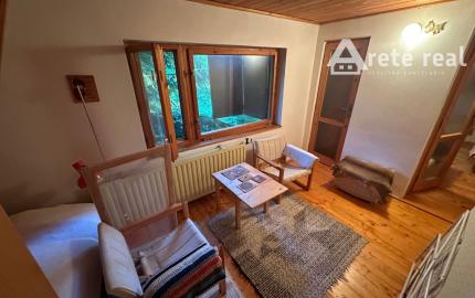 ARETÉ REAL – PREDAJ REKREAČNEJ CHATY PRI TRNIANSKOM POTOKU, PEZINOK, KUČIŠDORFSKÁ DOLINA