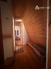 ARETÉ REAL – PREDAJ REKREAČNEJ CHATY PRI TRNIANSKOM POTOKU, PEZINOK, KUČIŠDORFSKÁ DOLINA