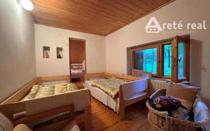 ARETÉ REAL – PREDAJ REKREAČNEJ CHATY PRI TRNIANSKOM POTOKU, PEZINOK, KUČIŠDORFSKÁ DOLINA