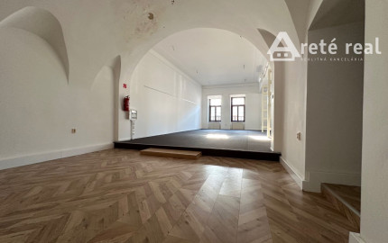 ARETÉ REAL - PRENÁJOM 160 m2 KOMERČNÉHO PRIESTORU V PRIAMOM CENTRE, PEZINOK, KOLLÁROVA