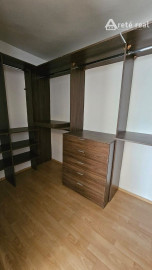 ARETÉ REAL- Predaj 4 izbového rodinného domu vo Svätom Jure, parkovacie miesto, záhrada, kúpou voľný