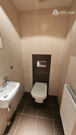 ARETÉ REAL- Predaj 4 izbového rodinného domu vo Svätom Jure, parkovacie miesto, záhrada, kúpou voľný