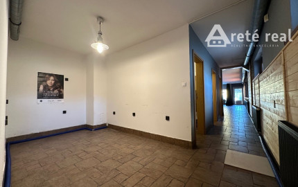 ARETÉ REAL – PREDAJ KOMERČNEJ BUDOVY V CENTRE MESTA, PEZINOK, HRNČIARSKA