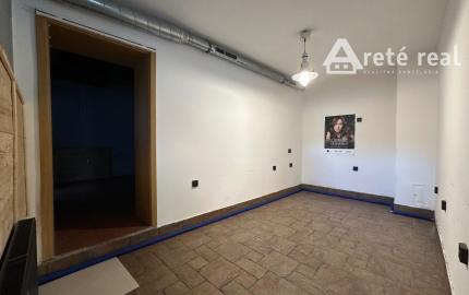 ARETÉ REAL – PREDAJ KOMERČNEJ BUDOVY V CENTRE MESTA, PEZINOK, HRNČIARSKA