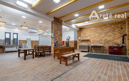 ARETÉ REAL – PREDAJ "HOTELA VINÁRSKY DOM“ S KOMPLETNÝM ZARIADENÍM PEZINOK CENTRUM