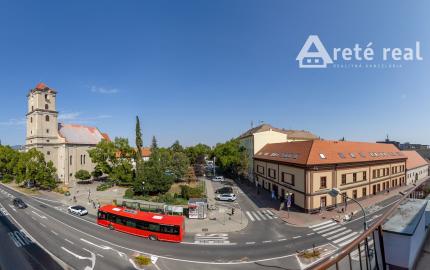 ARETÉ REAL – PREDAJ "HOTELA VINÁRSKY DOM“ S KOMPLETNÝM ZARIADENÍM PEZINOK CENTRUM