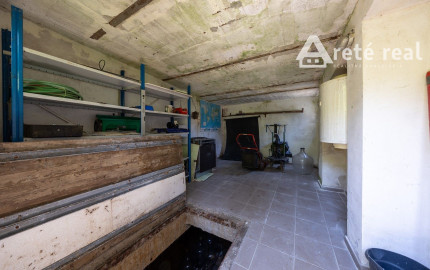ARETÉ REAL – PREDAJ 4 -IZBOVÉHO RODINNÉHO DOMU S MNOHÝM PRÍSLUŠENSTVOM, BUDMERICE, PODHÁJSKA