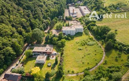 ARETÉ REAL - INVESTIČNÁ PRÍLEŽITOSŤ "PREDAJ BUDOVY S MNOHÝMI MOŽNOSŤAMI VYUŽITIA, LIMBACH, POTOČNÁ"